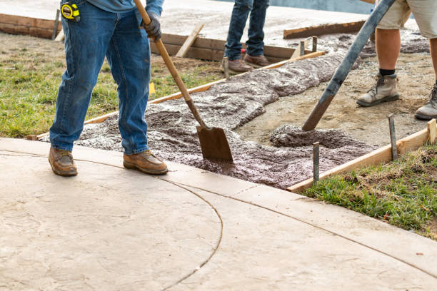 Best Concrete Driveway Installation  in Ellisville, MO